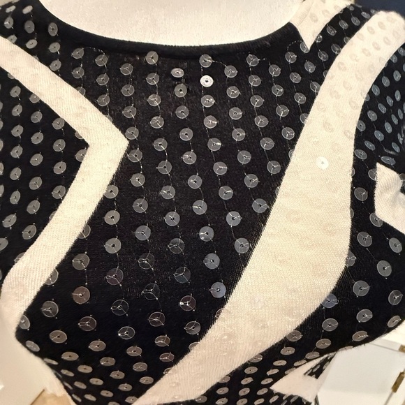 INC short sleeve sequined sweater top in size small - Picture 4 of 5